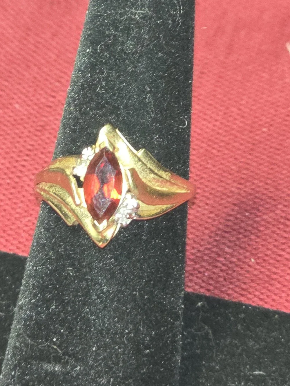 Size 7.5 10k Y/W Gold .04ctw Diamonds Garnet Bypass Ring 2.7g